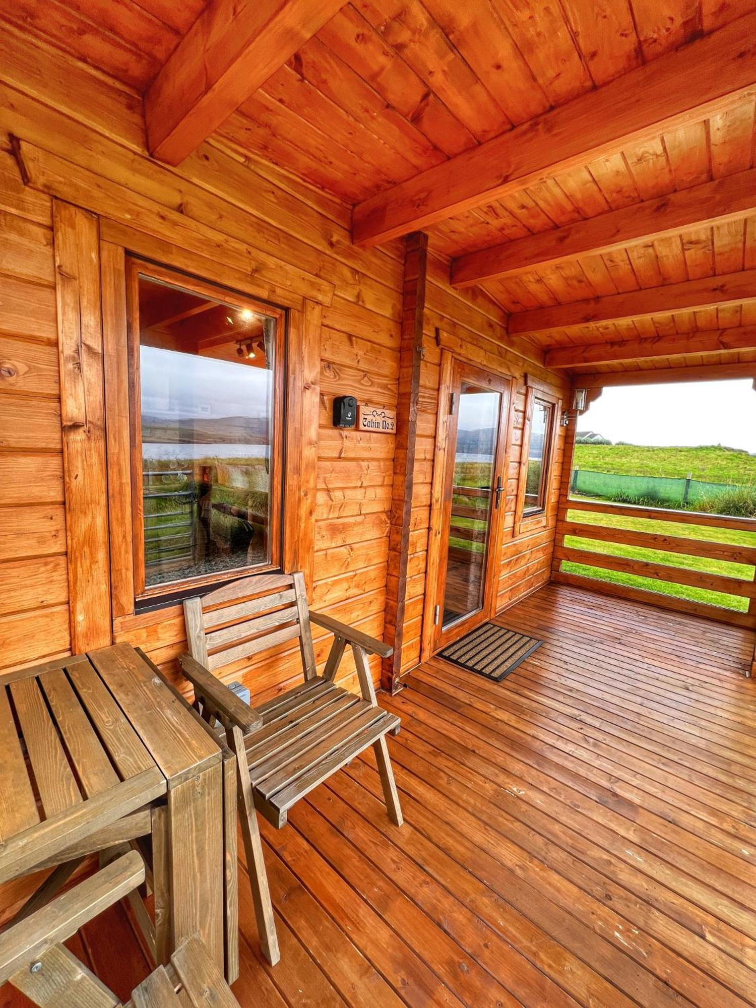 Harlosh Log Cabins Данвеґан Номер фото